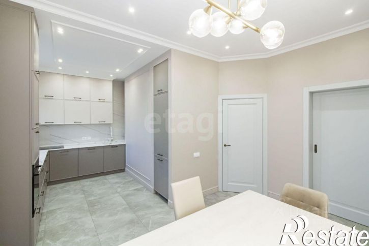 3-комн квартира улица Максима Горького, 53 к1,  д. 53 к1