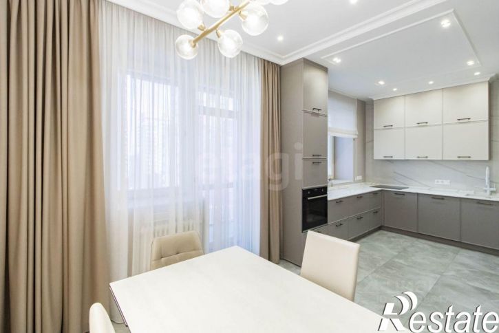 3-комн квартира улица Максима Горького, 53 к1,  д. 53 к1