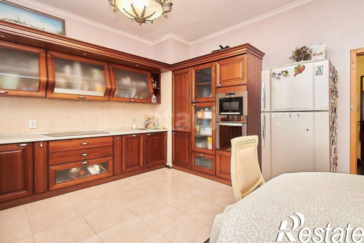 4-комн квартира улица Республики, 171/2,  д. 171/2
