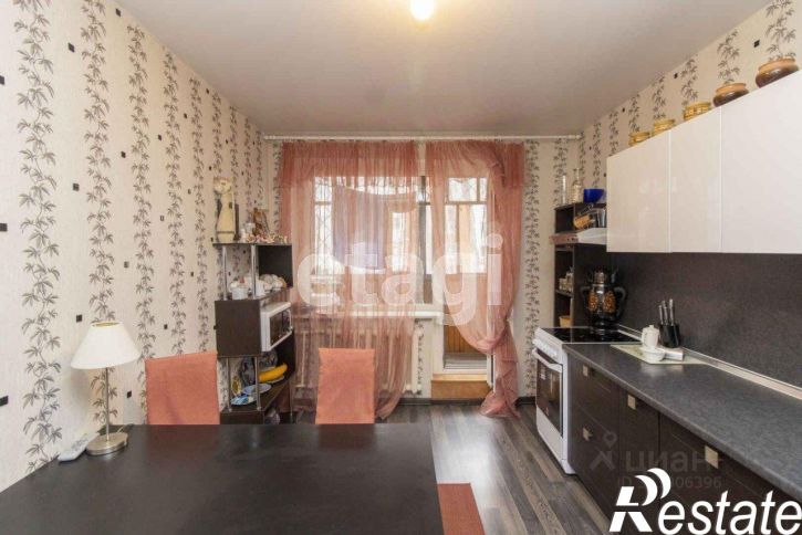 3-комн квартира улица Щорса, 10,  д. 10
