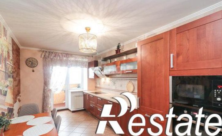 3-комн квартира улица Самарцева, 3,  д. 3