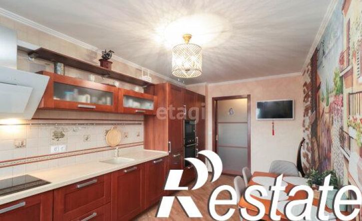 3-комн квартира улица Самарцева, 3,  д. 3