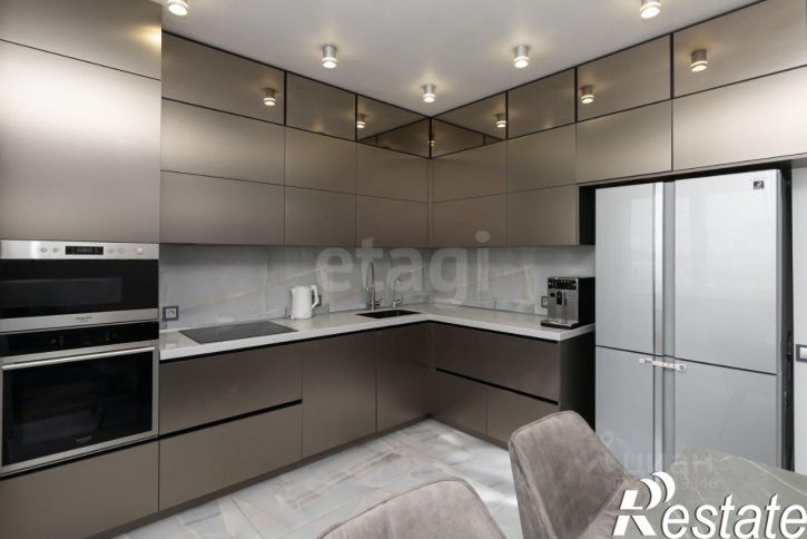 3-комн квартира улица Мельникайте, 32 к1,  д. 32 к1