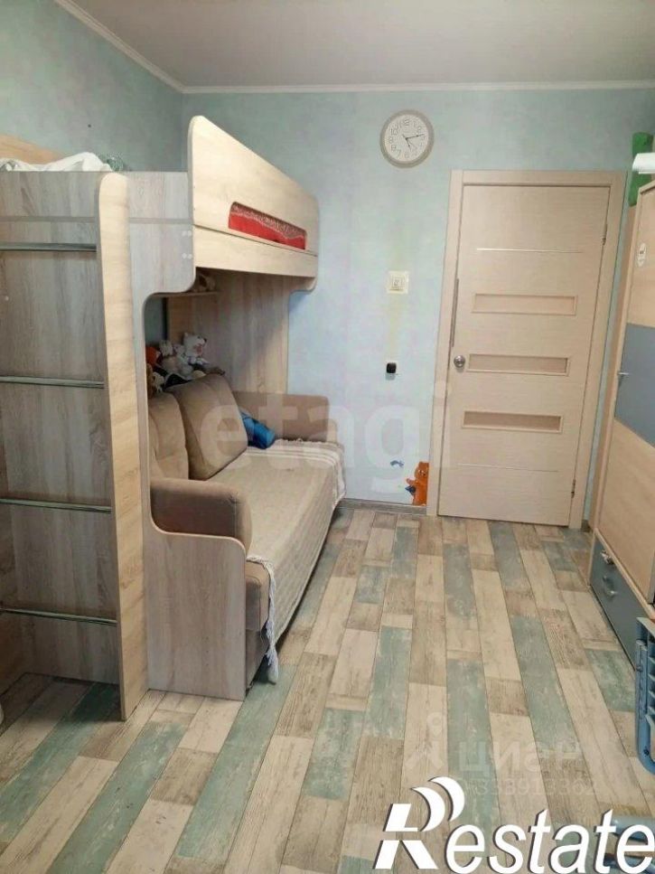 4-комн квартира Широтная улица, 13Б,  д. 13Б