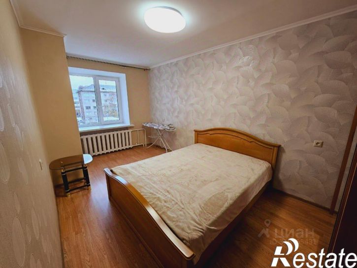 3-комн квартира улица Республики, 10,  д. 10