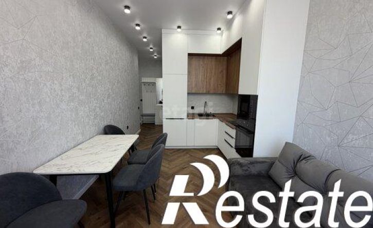 2-комн квартира улица Эрвье, 34 к1,  д. 34 к1