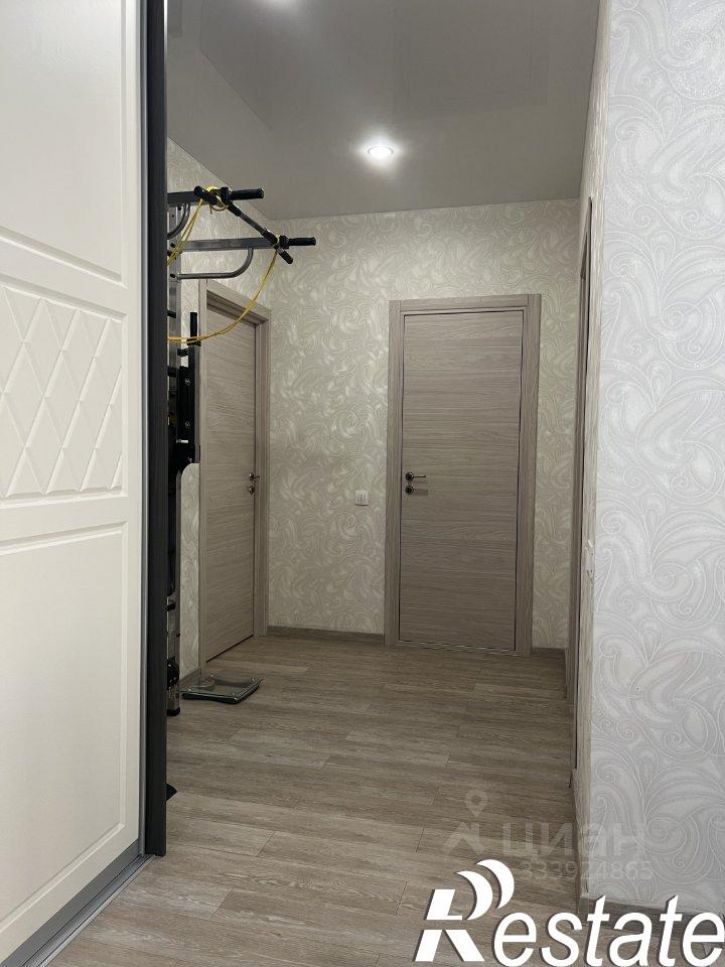 4-комн квартира улица Тимофея Чаркова, 81 к2,  д. 81 к2