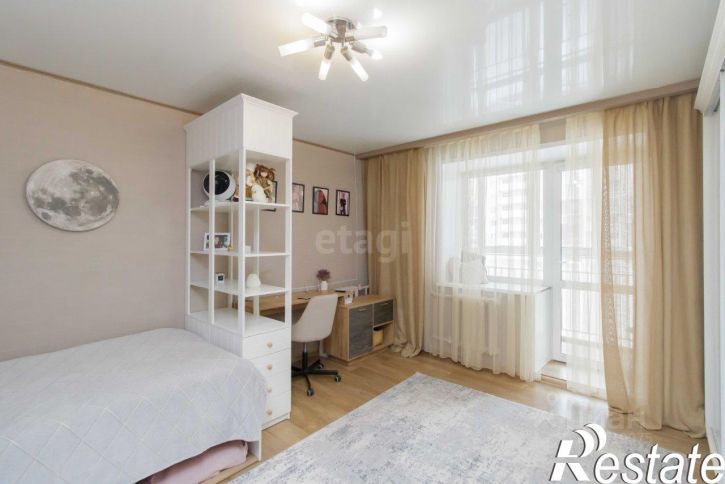 3-комн квартира улица Прокопия Артамонова, 5,  д. 5