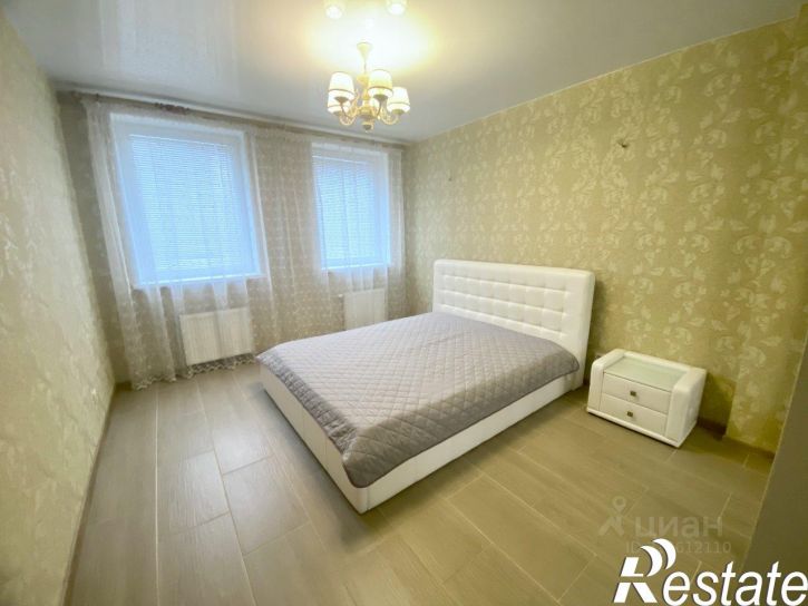 2-комн квартира улица 50 лет Октября, 57А,  д. 57А