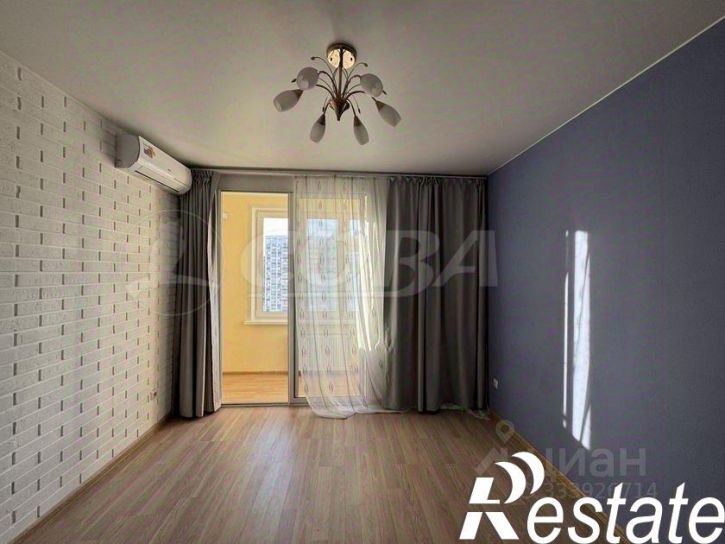 1-комн квартира улица Василия Подшибякина, 21,  д. 21