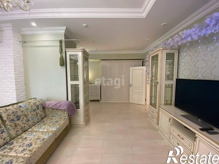 3-комн квартира улица Володарского, 19,  д. 19
