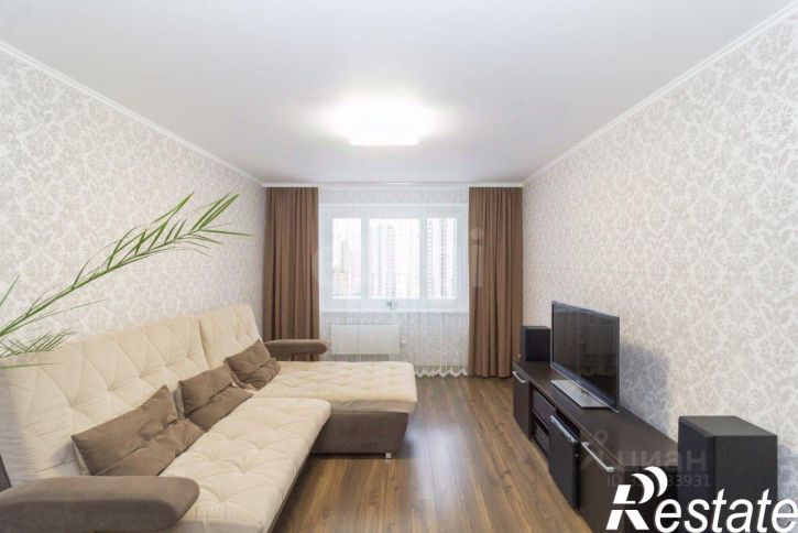 3-комн квартира улица Созидателей, 11,  д. 11