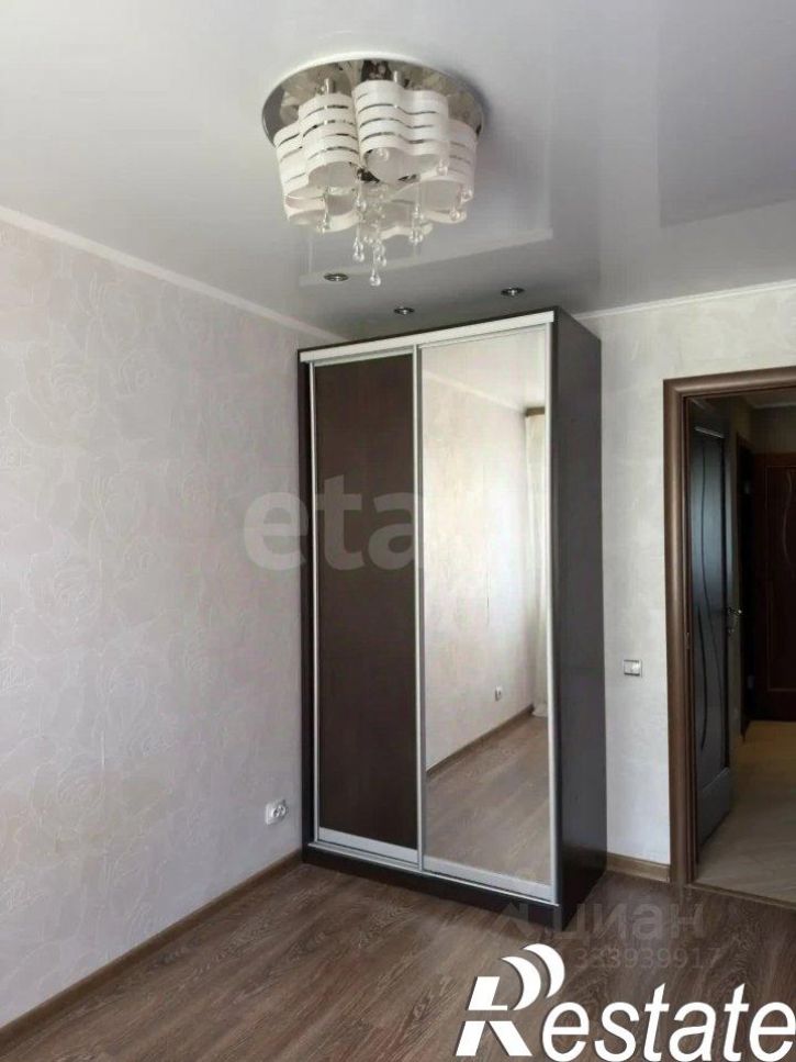 2-комн квартира улица Энергостроителей, 18,  д. 18