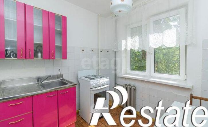 2-комн квартира улица Парфёнова, 28,  д. 28