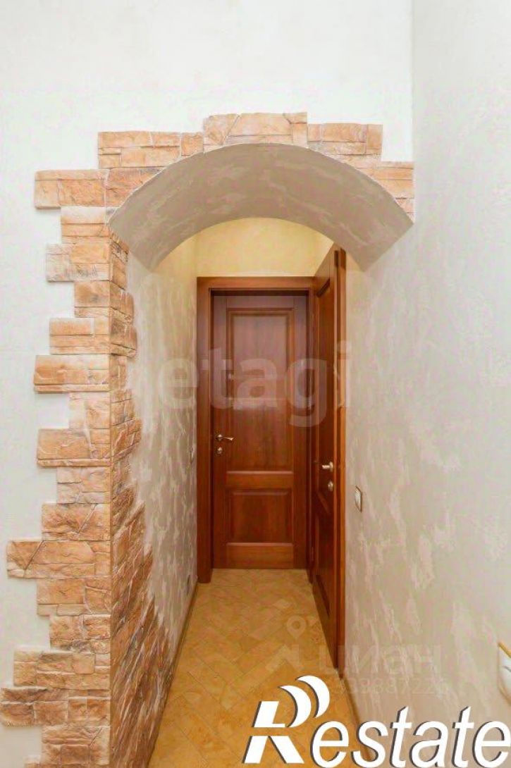 3-комн квартира улица Василия Гольцова, 28,  д. 28