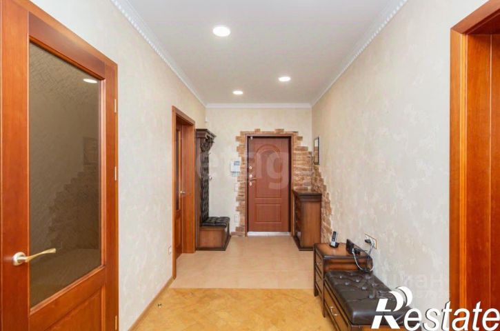 3-комн квартира улица Василия Гольцова, 28,  д. 28