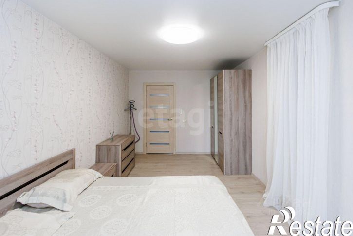 3-комн квартира улица Демьяна Бедного, 102,  д. 102