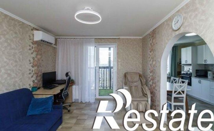 3-комн квартира улица Монтажников, 61,  д. 61