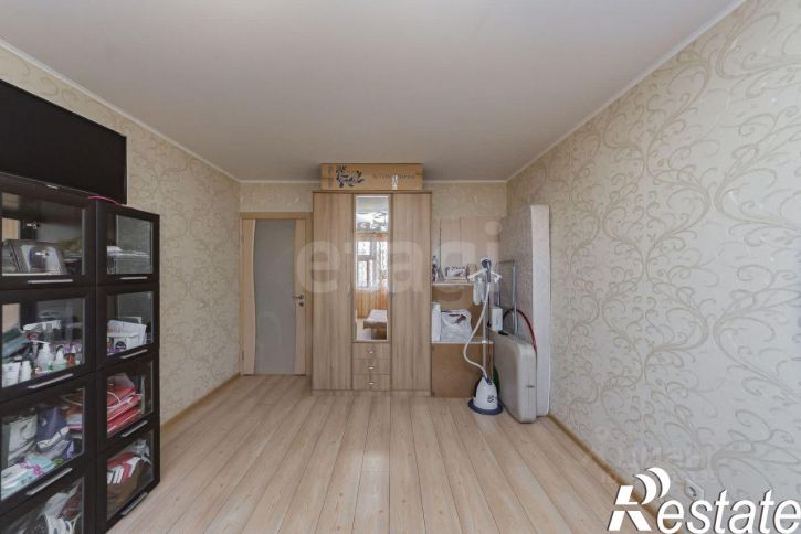 3-комн квартира улица Николая Семёнова, 33,  д. 33