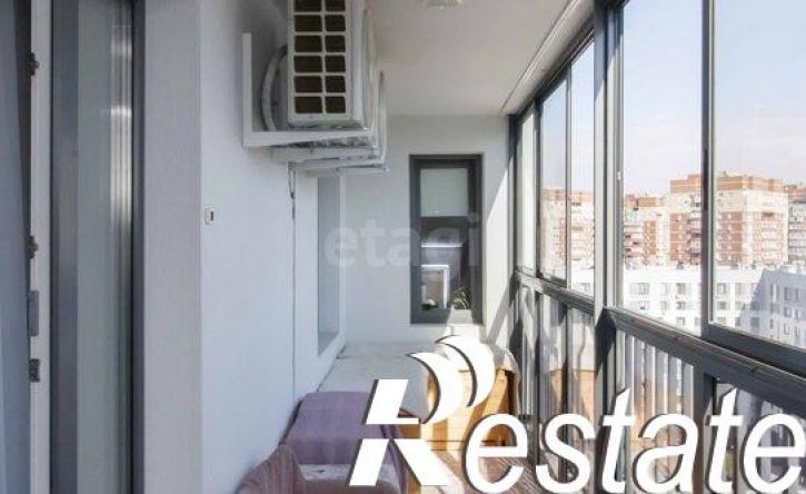 3-комн квартира улица Монтажников, 61,  д. 61