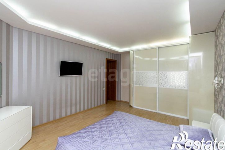 3-комн квартира улица Ленина, 14,  д. 14