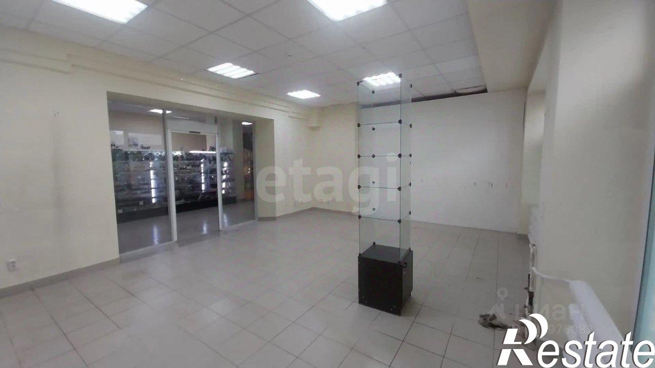 Сдать торговое помещение за 60 002 рублей на улица Моторостроителей, 4А