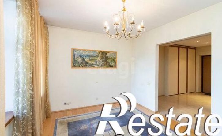 2-комн квартира улица Хохрякова, 45,  д. 45