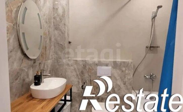 2-комн квартира улица Пожарных и спасателей, 14,  д. 14