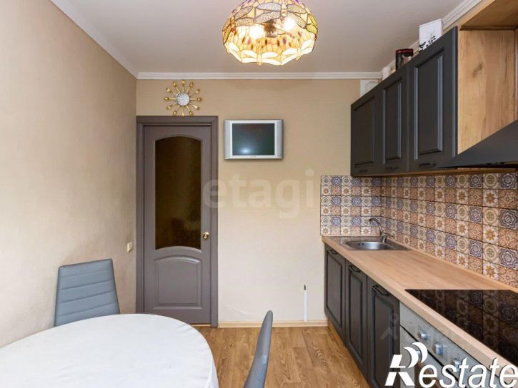 3-комн квартира Интернациональная улица, 35,  д. 35