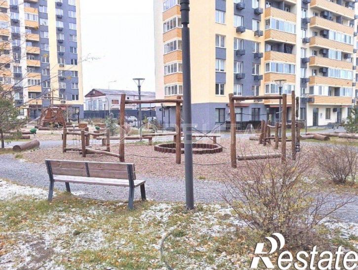 2-комн квартира улица Вице-адмирала Воронцова, 3,  д. 3