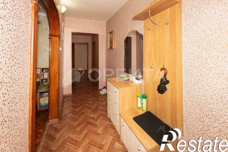 4-комн квартира улица Моторостроителей, 1,  д. 1