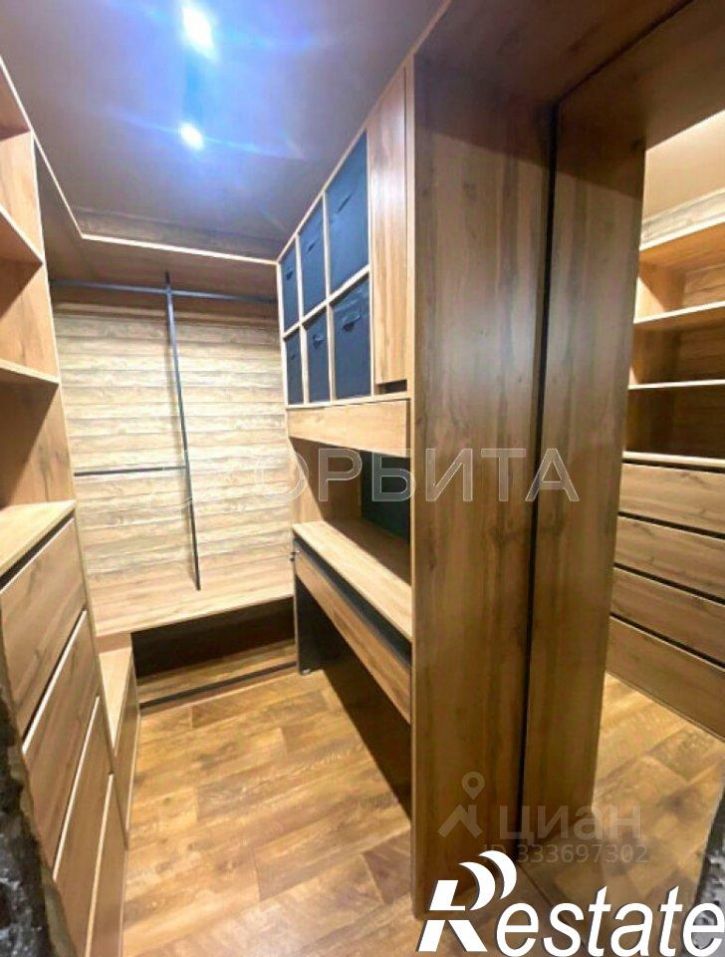 2-комн квартира улица Вице-адмирала Воронцова, 3,  д. 3