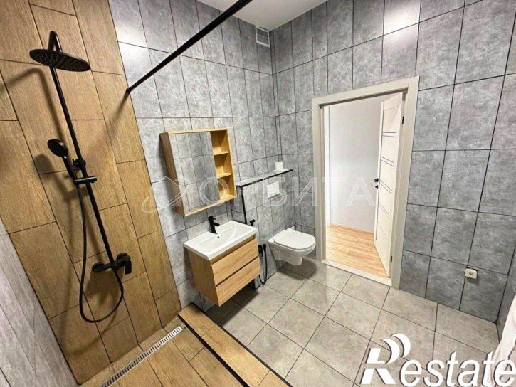 3-комн квартира улица Виктора Тимофеева, 10,  д. 10