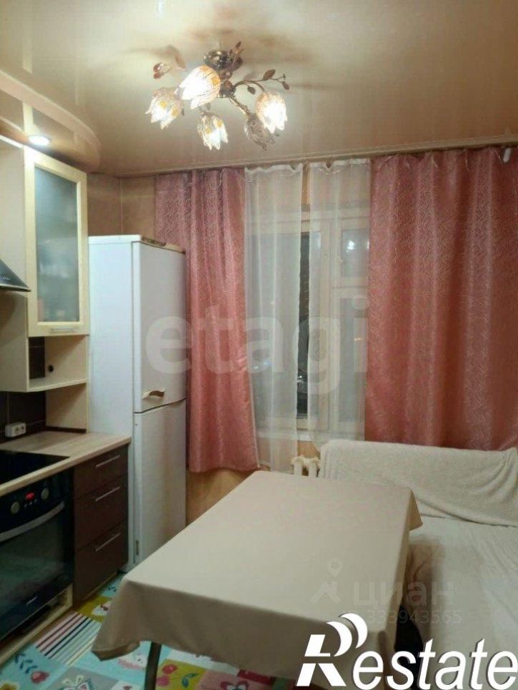 3-комн квартира улица Муравленко, 35А,  д. 35А