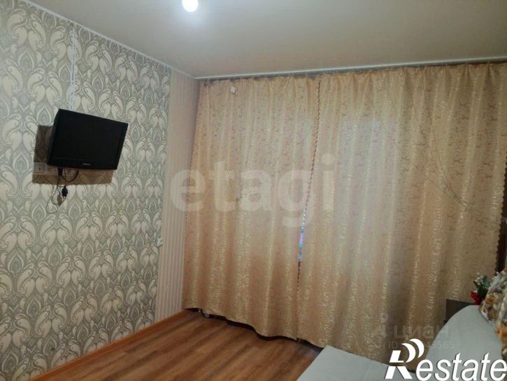 3-комн квартира улица Муравленко, 35А,  д. 35А