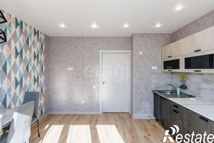 3-комн квартира Ставропольская улица, 97 к4,  д. 97 к4