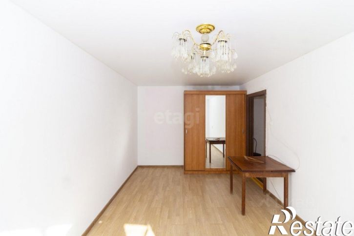 2-комн квартира улица Мельникайте, 130,  д. 130