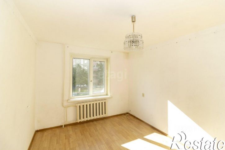 2-комн квартира улица Мельникайте, 130,  д. 130