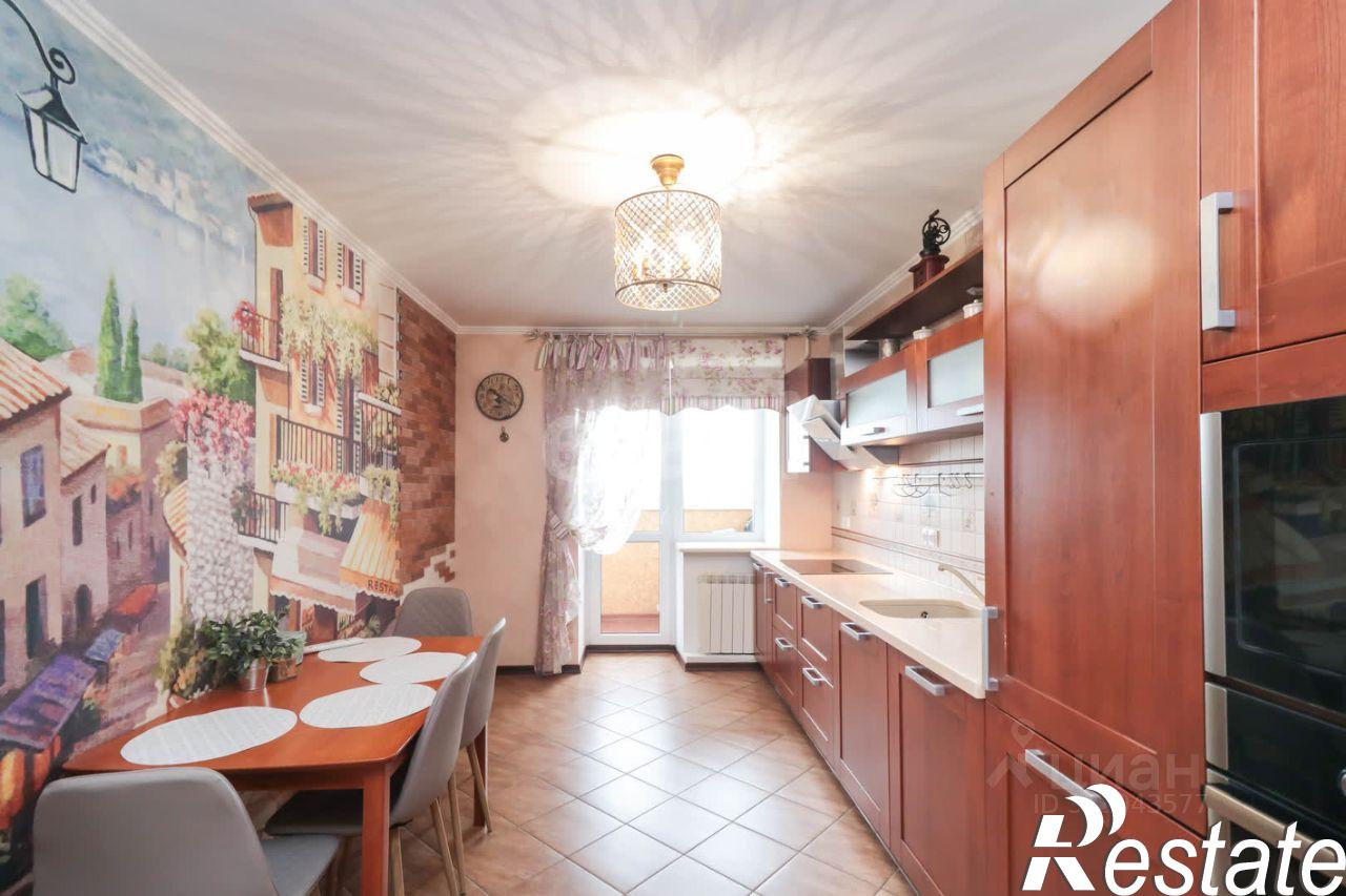 Купить квартиру за 10 500 000 рублей на улица Самарцева, 3