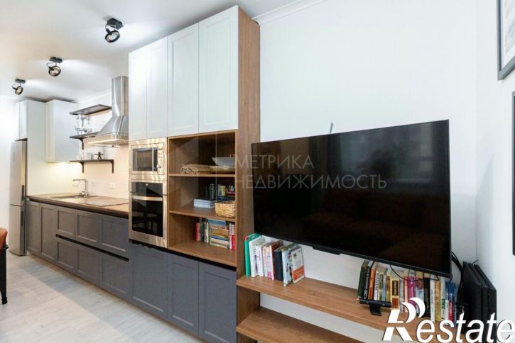5-комн квартира улица Газовиков, 79,  д. 79