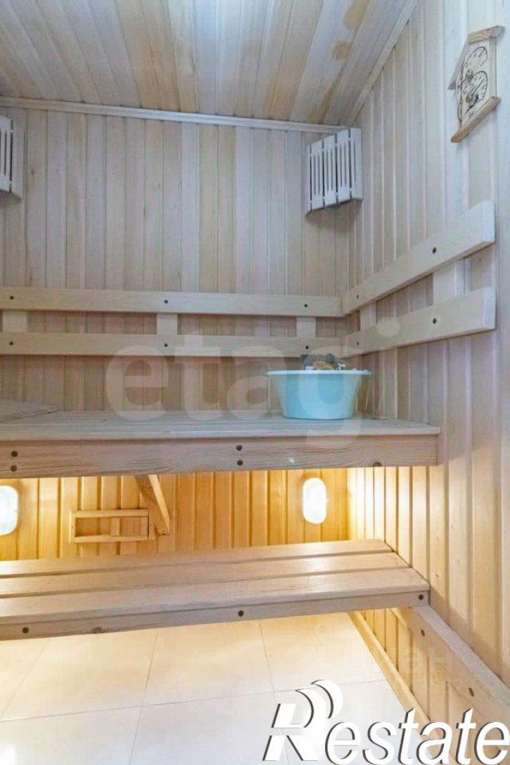 4-комн квартира улица Максима Горького, 47,  д. 47