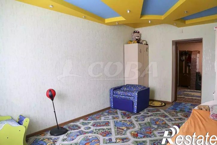 2-комн квартира улица Энергостроителей, 11,  д. 11