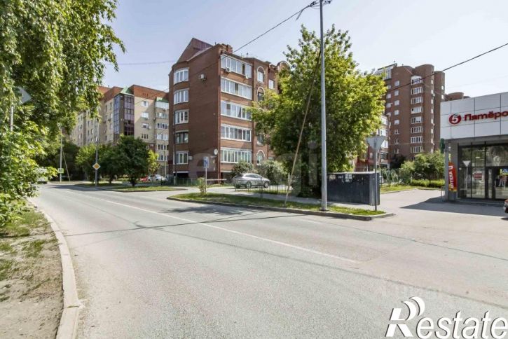 2-комн квартира улица Грибоедова, 15,  д. 15