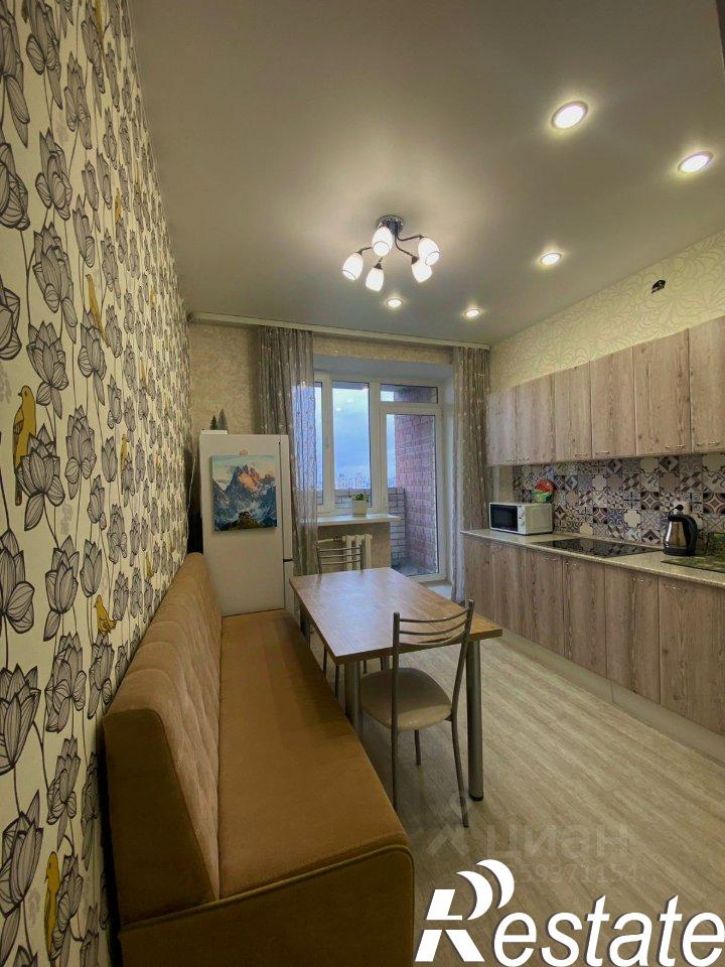 1-комн квартира улица Мельникайте, 142А,  д. 142А