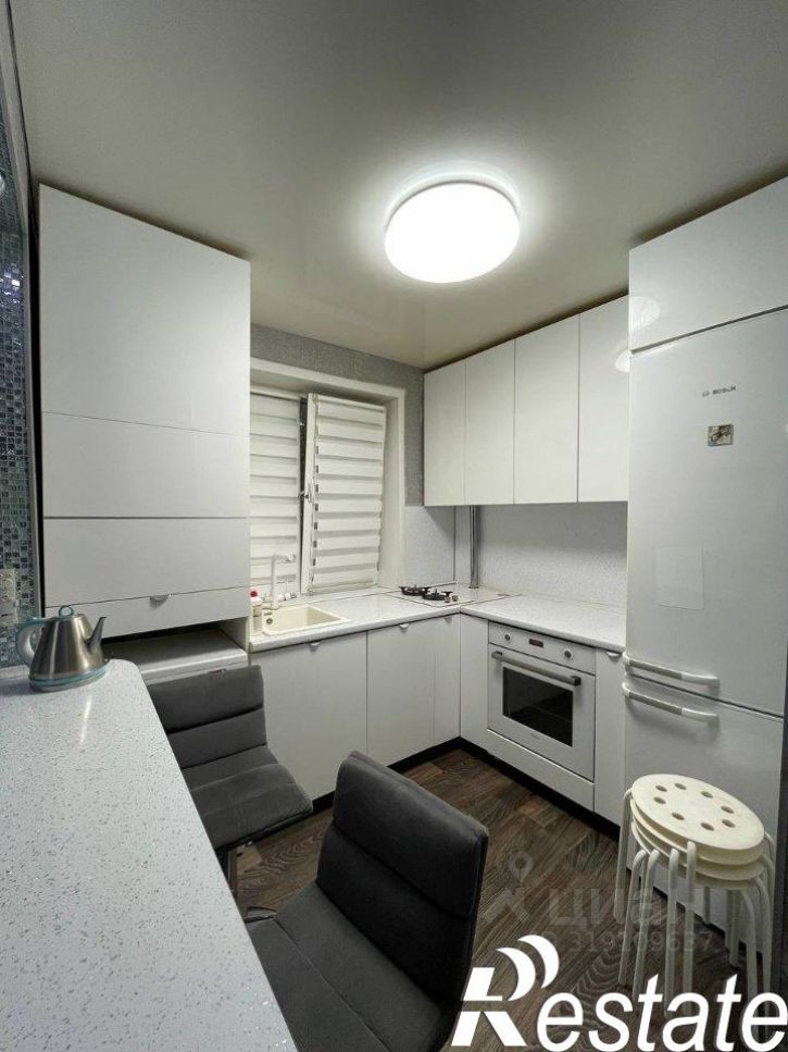 2-комн квартира улица Энергетиков, 54,  д. 54