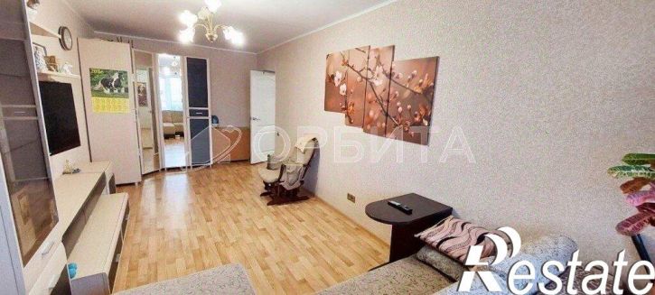 2-комн квартира улица Республики, 92,  д. 92