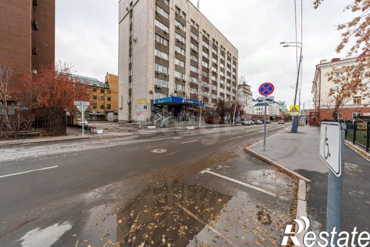 3-комн квартира улица Хохрякова, 45,  д. 45