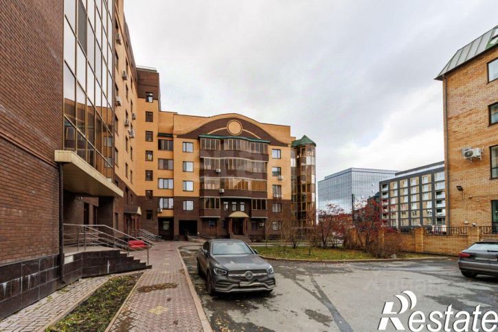 3-комн квартира улица Хохрякова, 45,  д. 45
