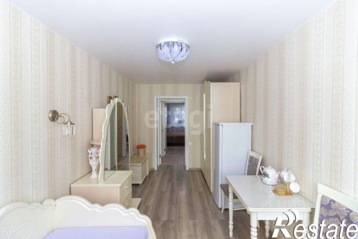 3-комн квартира улица Карла Маркса, 110,  д. 110