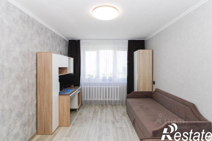 3-комн квартира улица Домостроителей, 18,  д. 18